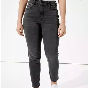 AE Stretch Curvy Mom Jeans size 0 short
